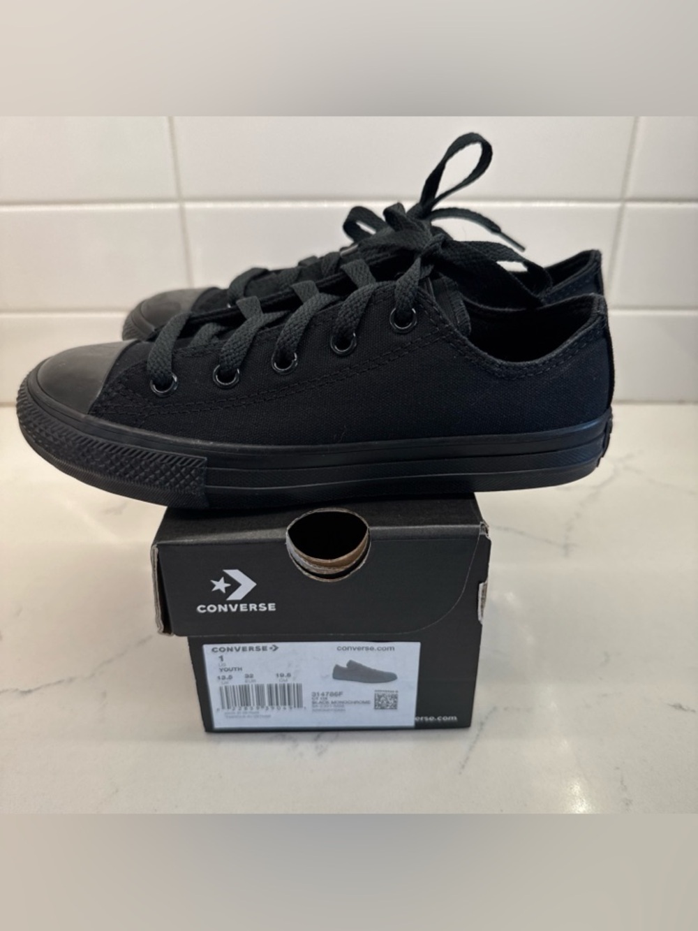 Converse All Star Kids Low Top Sneakers in Black Youth Shoes Lace Up